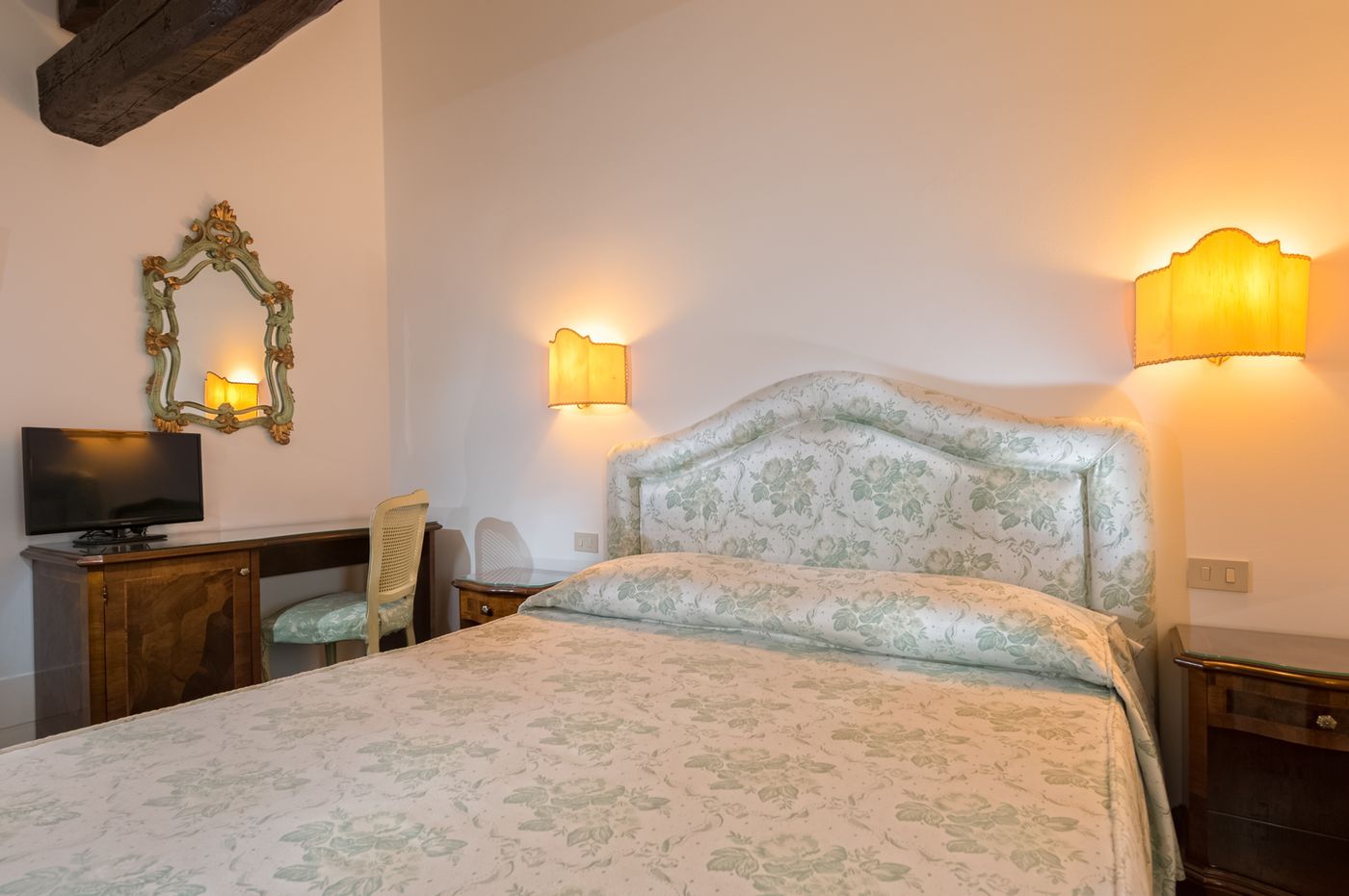 Giorgione-Hotel-Room-32