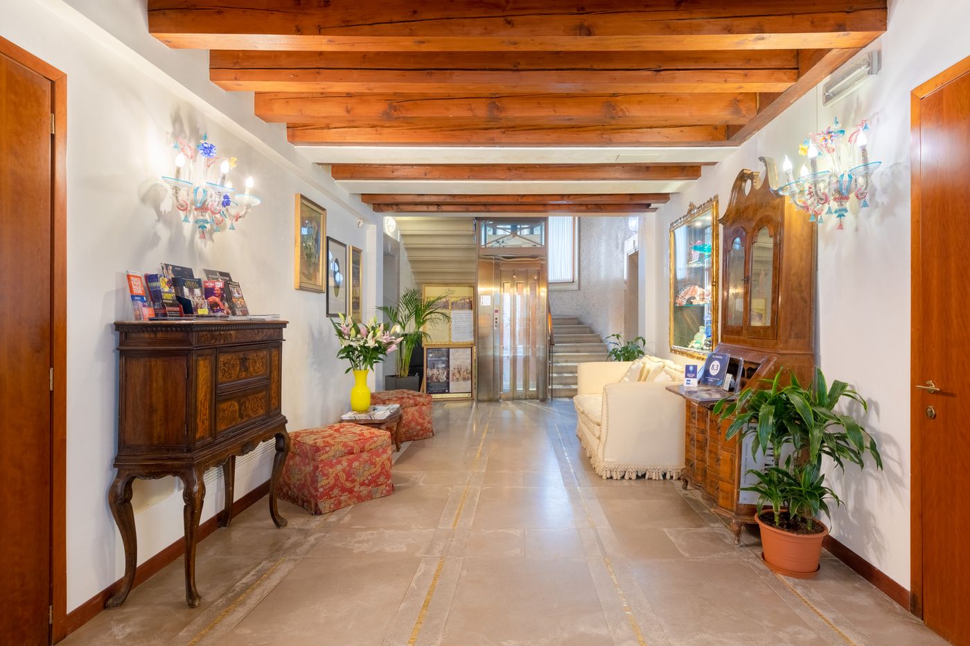 Ca Fortuny-Italy-Venezia-Lobby-7