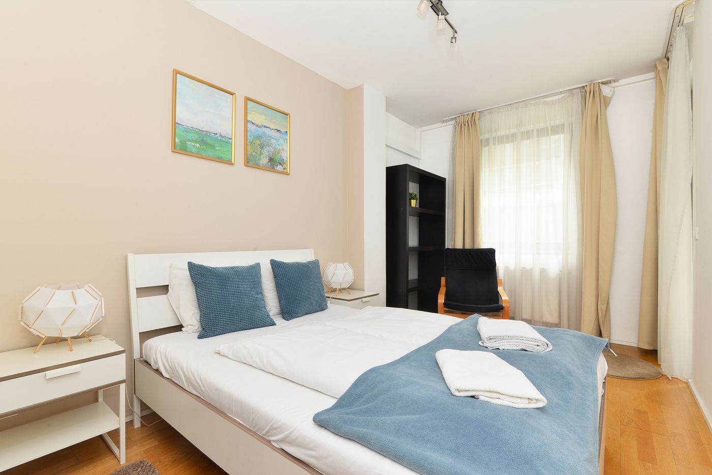 Quality-Point-Apartments-Room-17