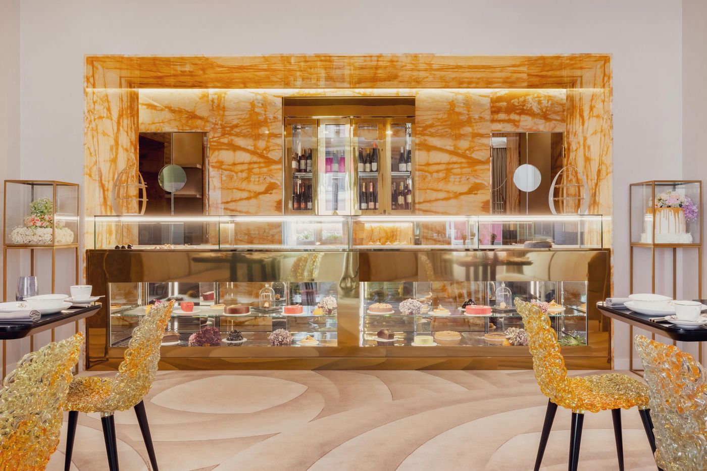 The-First-Dolce-Restaurant-17