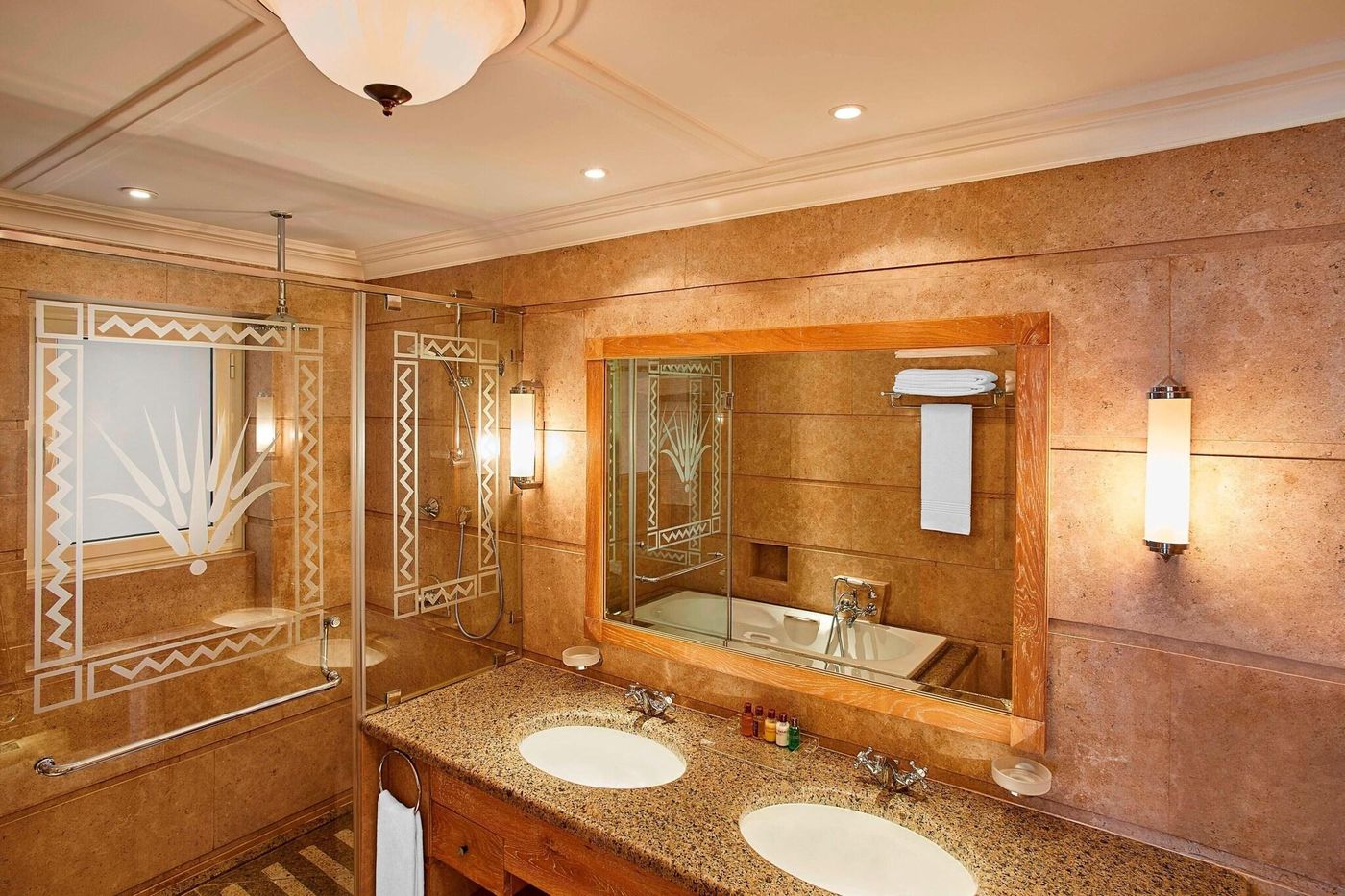 Sheraton-Soma-Bay-Room-49