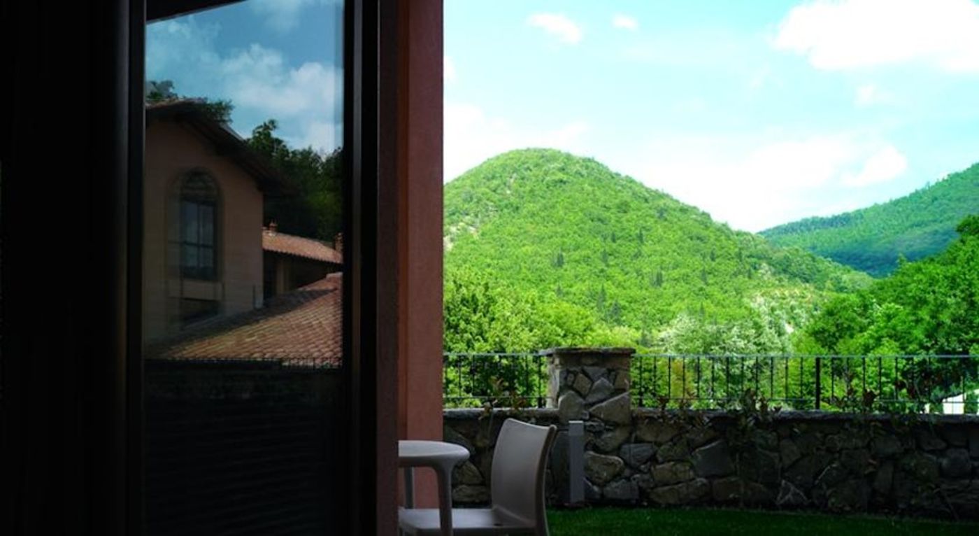 Meridiana-Country-General-view-23