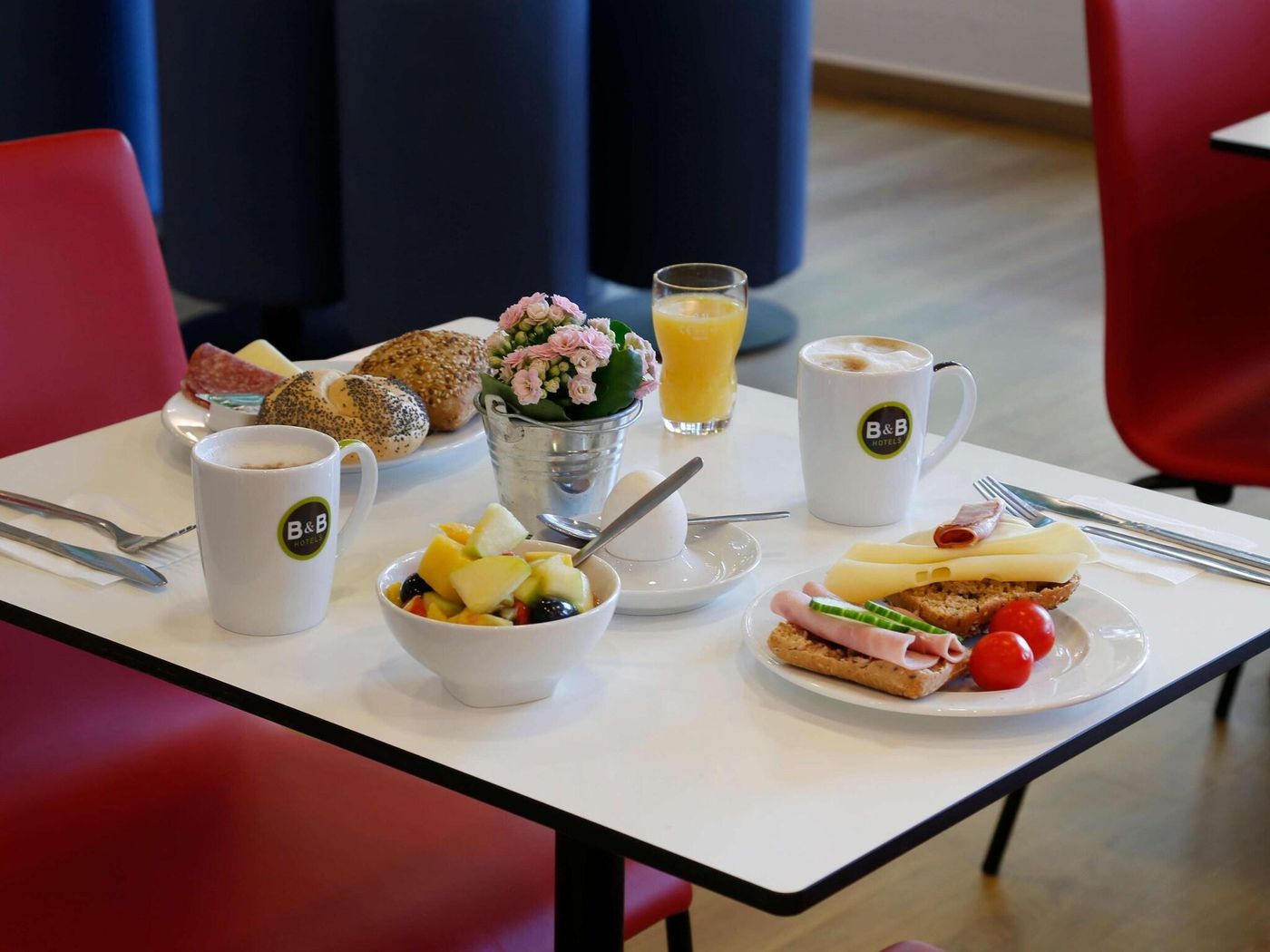 B-B-Hotel-Berlin-Charlottenburg-Restaurant-25