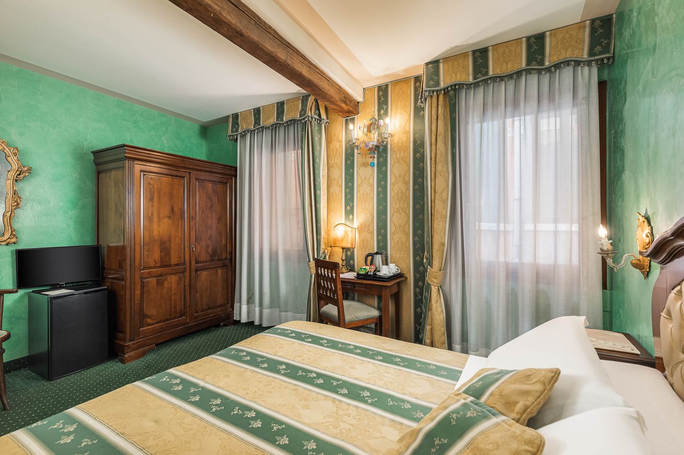 Hotel-Marconi-Room-15