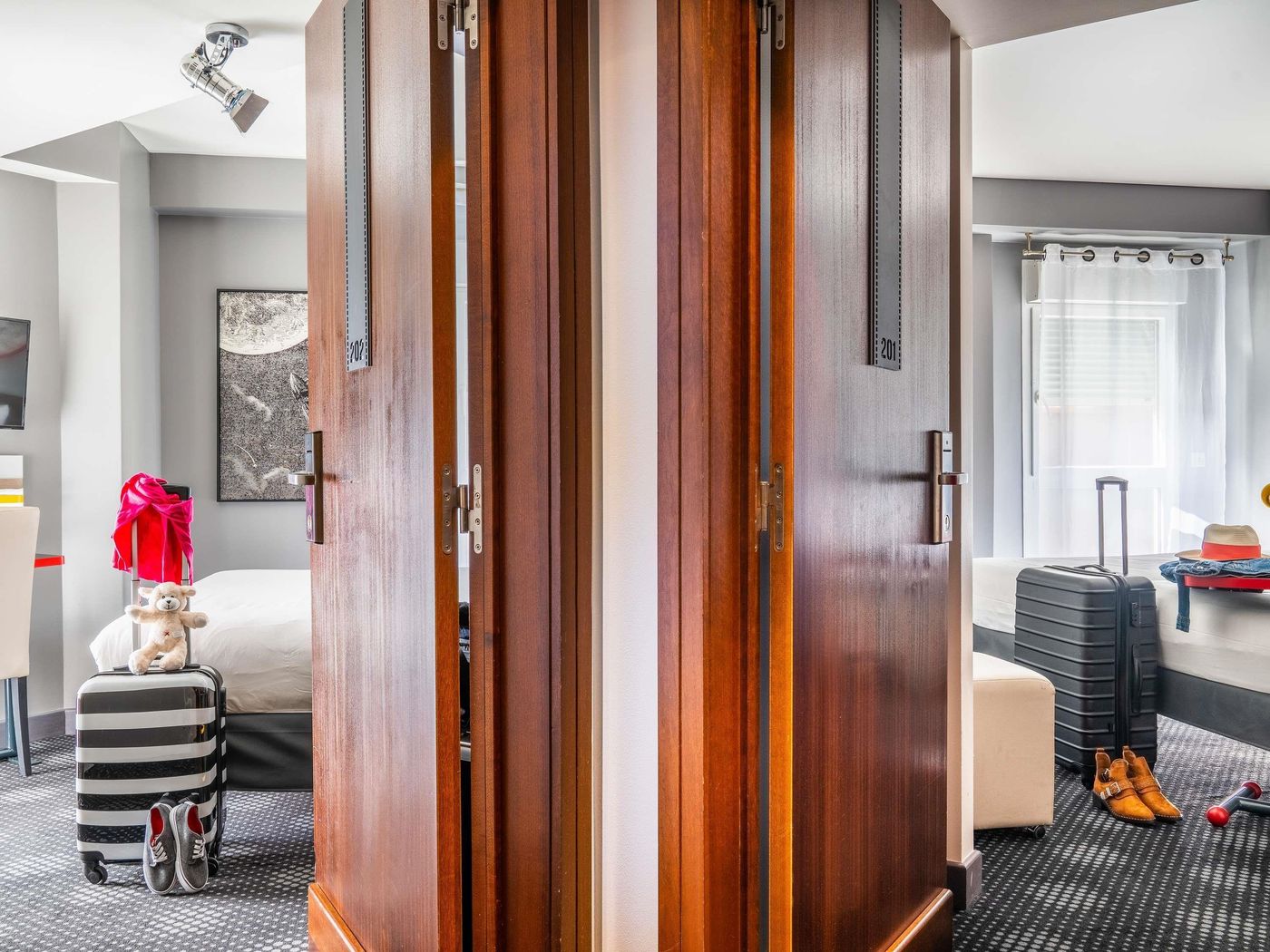 ibis-Styles-Paris-Mairie-de-Montreuil-Room-7