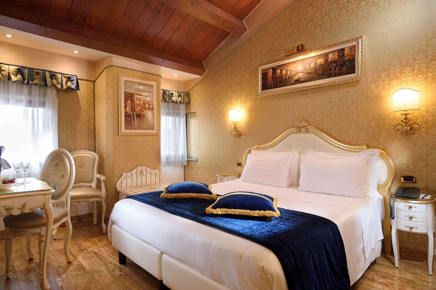Hotel-Olimpia-Venice--BW-Signature-Collection-Room-12