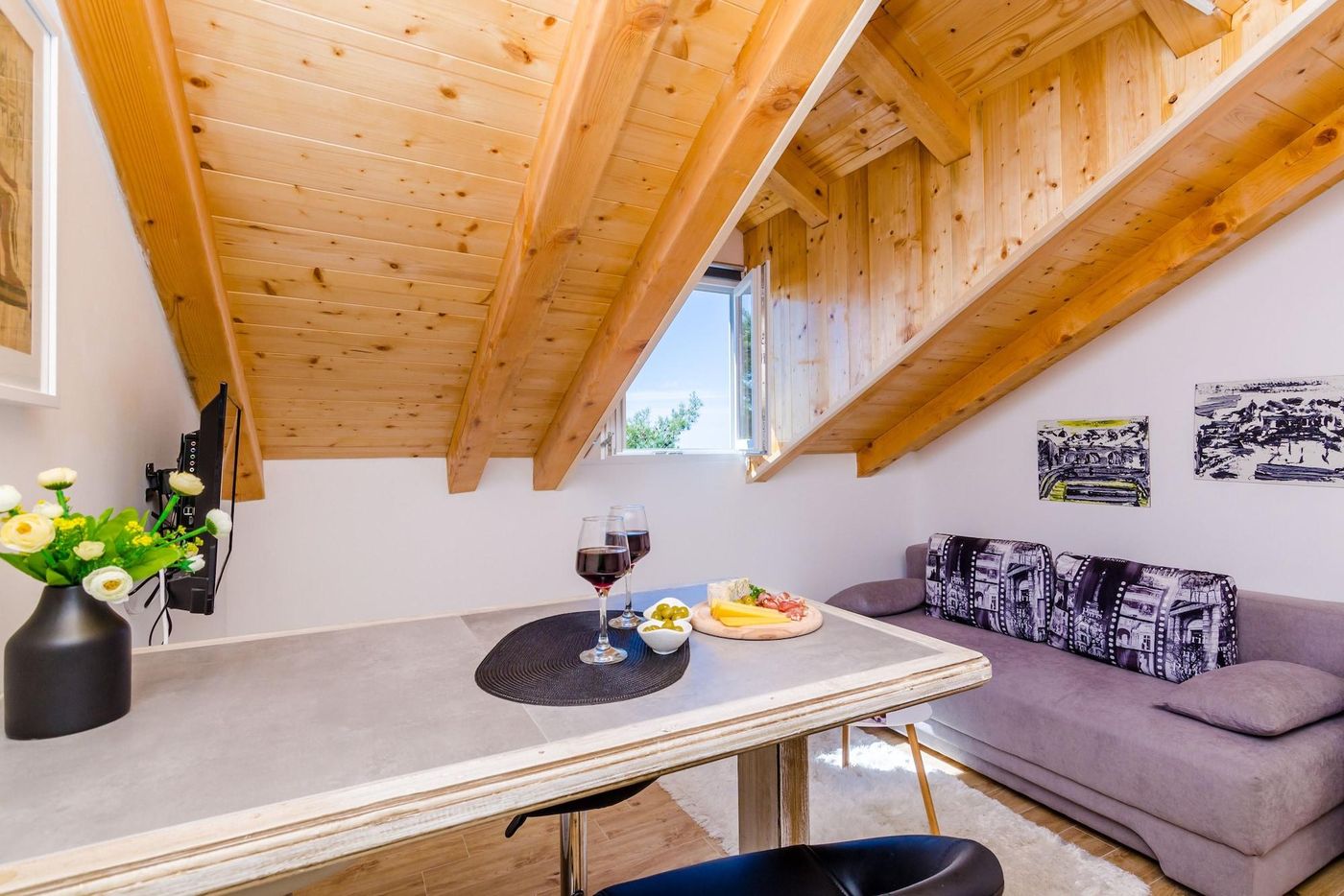 Guest-House-Nikolina-Room-44