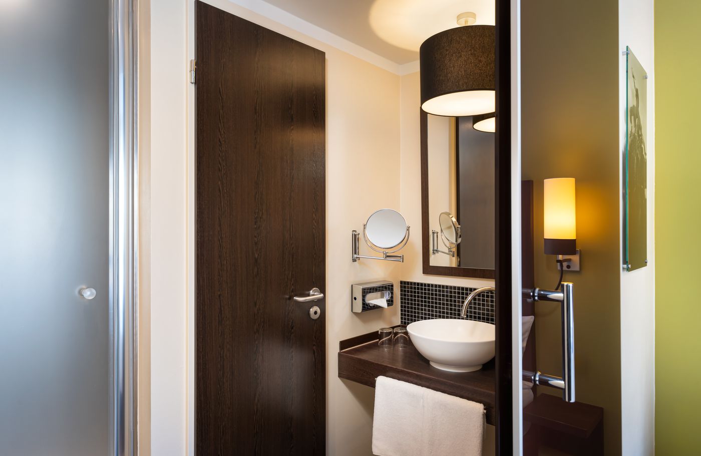 Leonardo-Hotel-Berlin-Restaurant-11