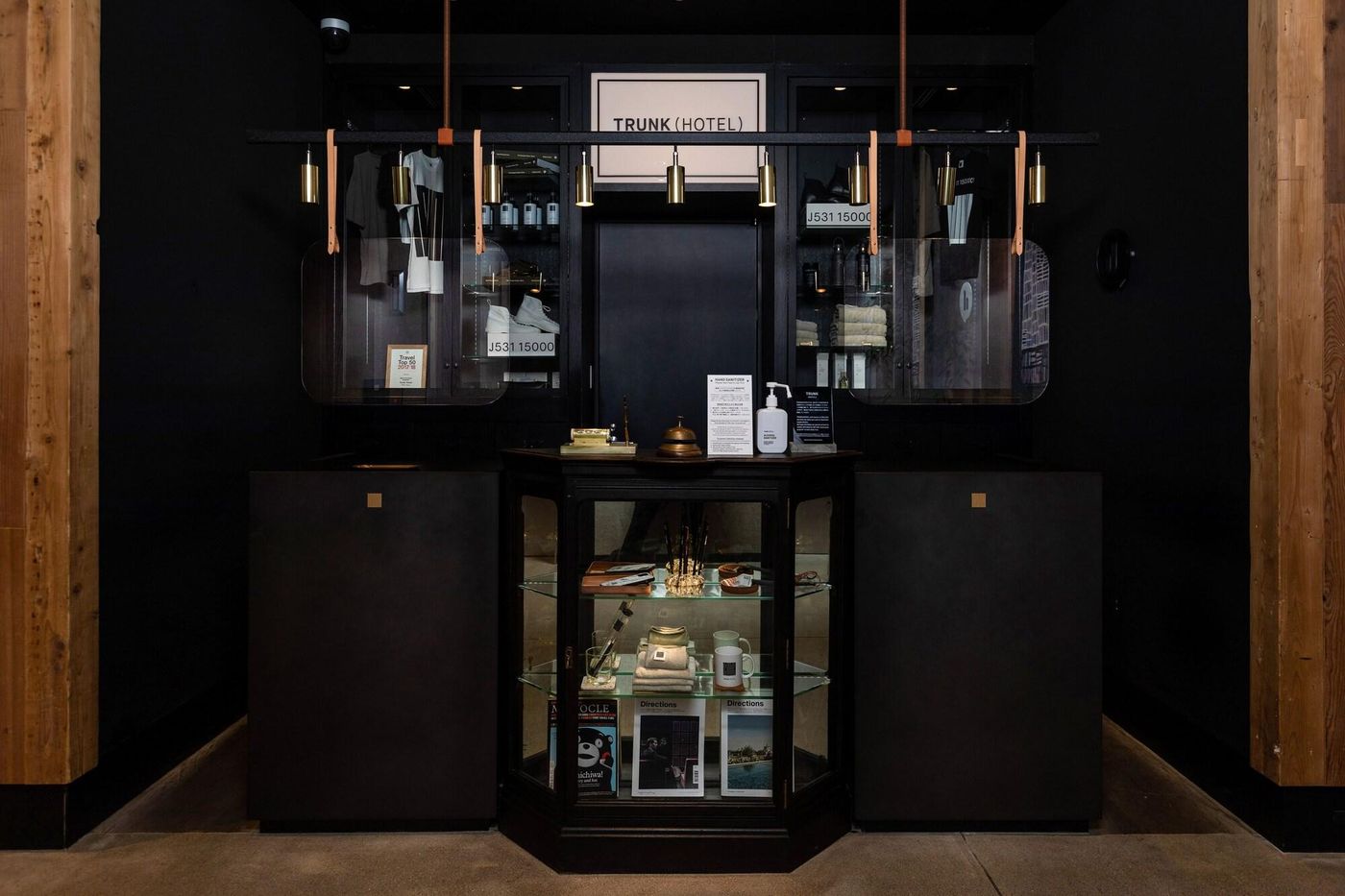 Trunk Hotel-Japan-TOKYO-Lobby-8