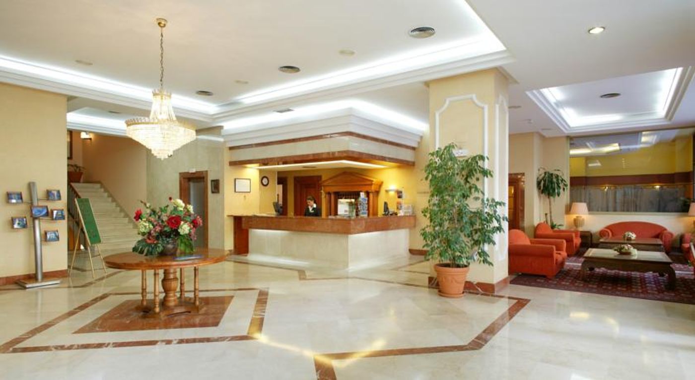 Hotel Monte Puerta Tierra