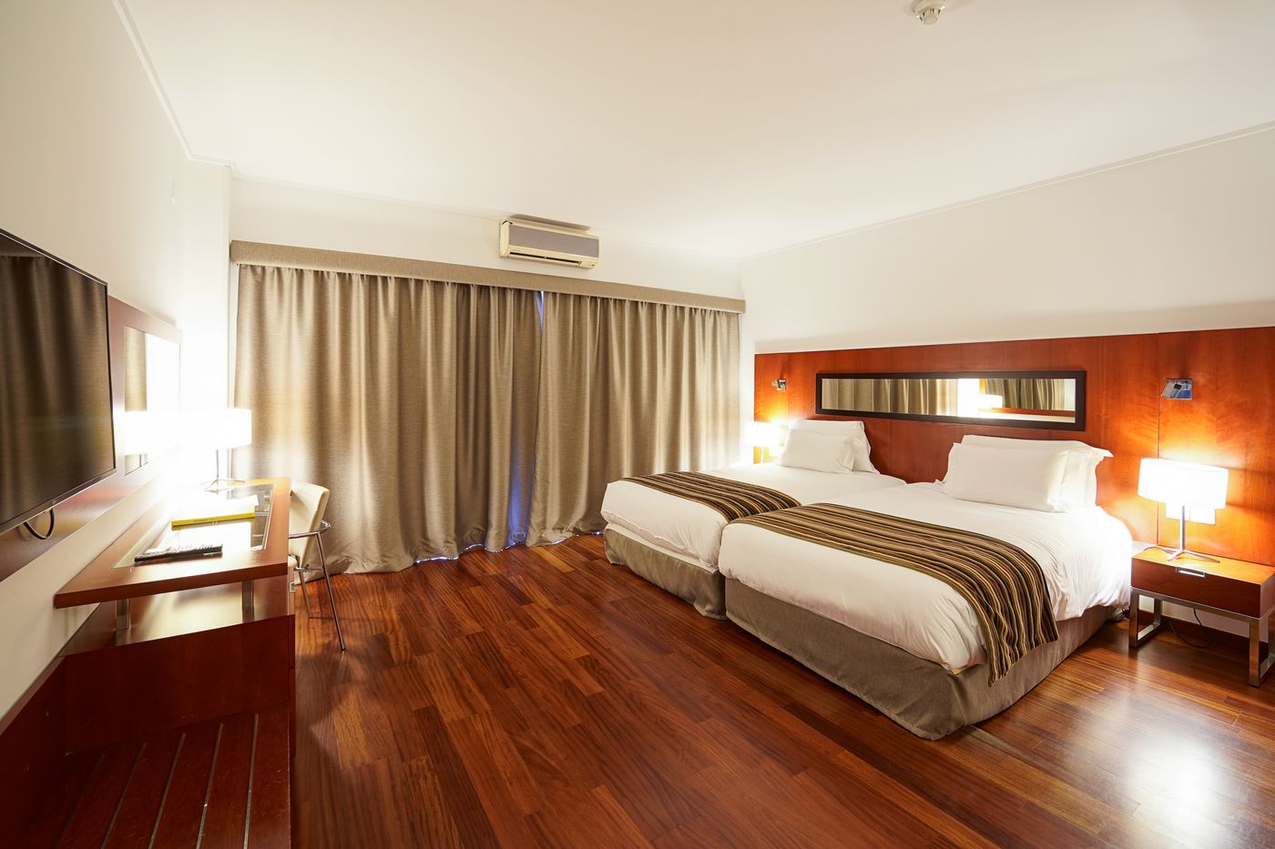 Legendary Lisboa Suites - Portugal - LISBOA - Room - 5