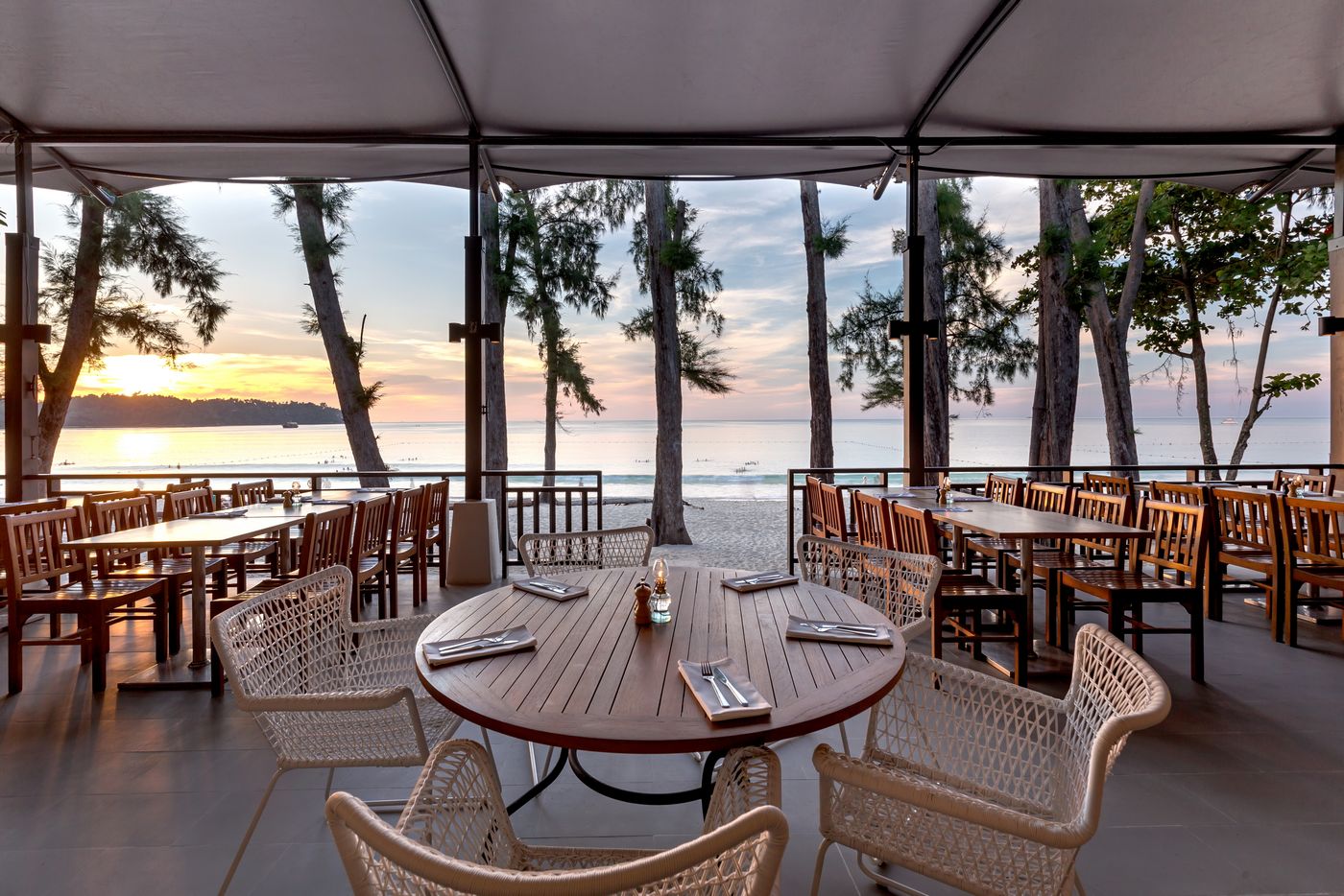 Sunwing-Bangtao-Beach-Restaurant-77