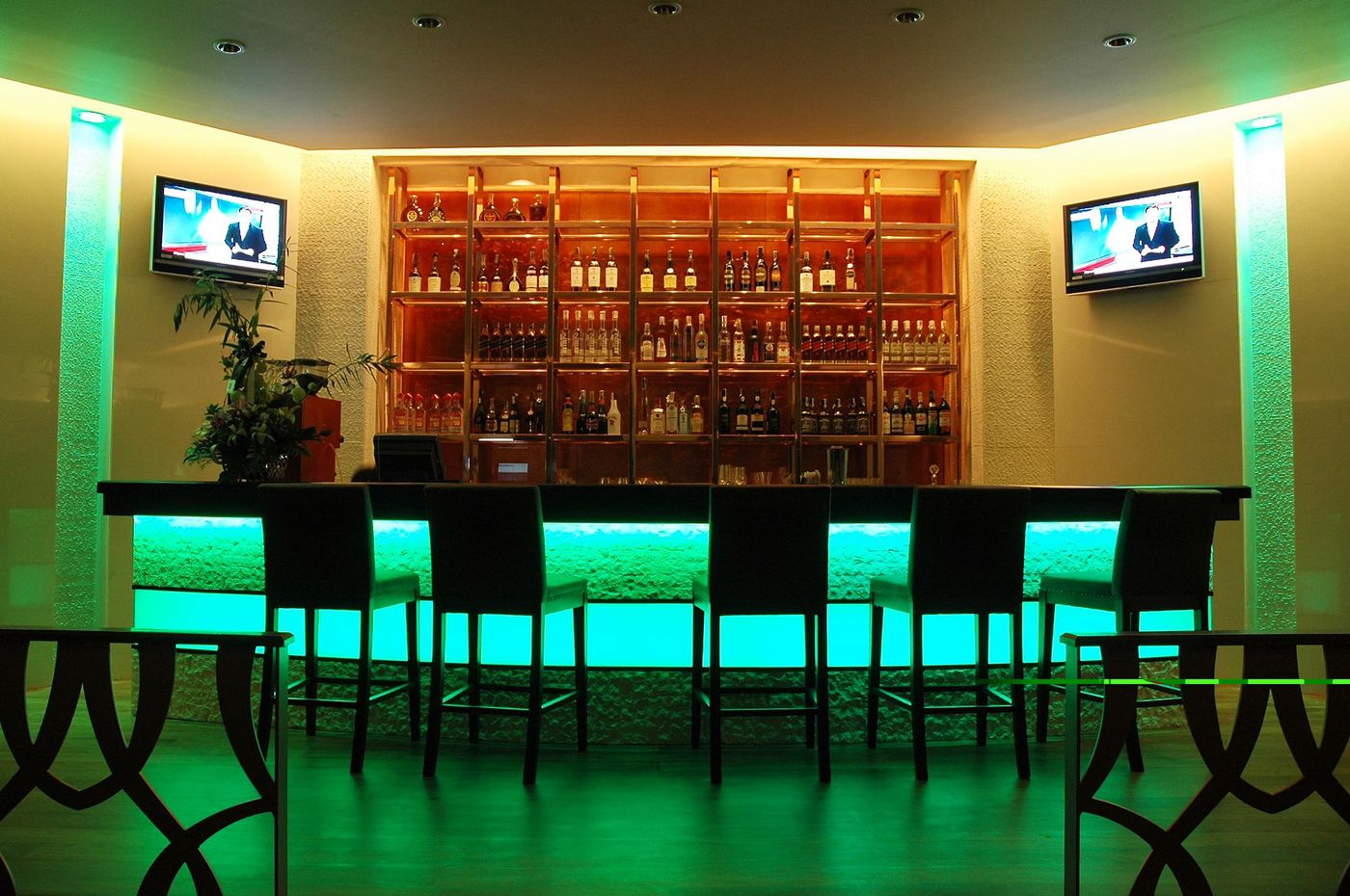 The-Landmark-Bangkok-Bar-22