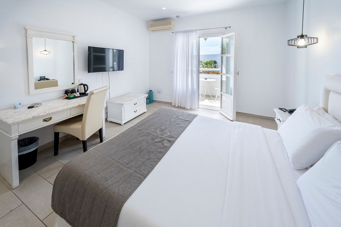 Smy Mediterranean White Resort