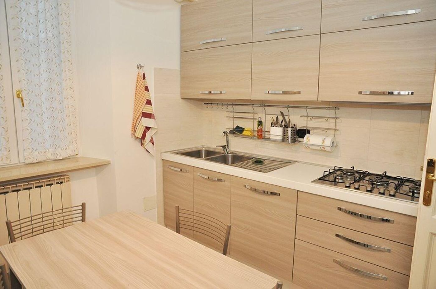 C-era-Un-Lago-Restaurant-24