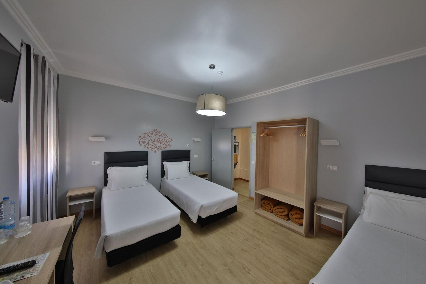 O-El-trico-Guesthouse-Room-12