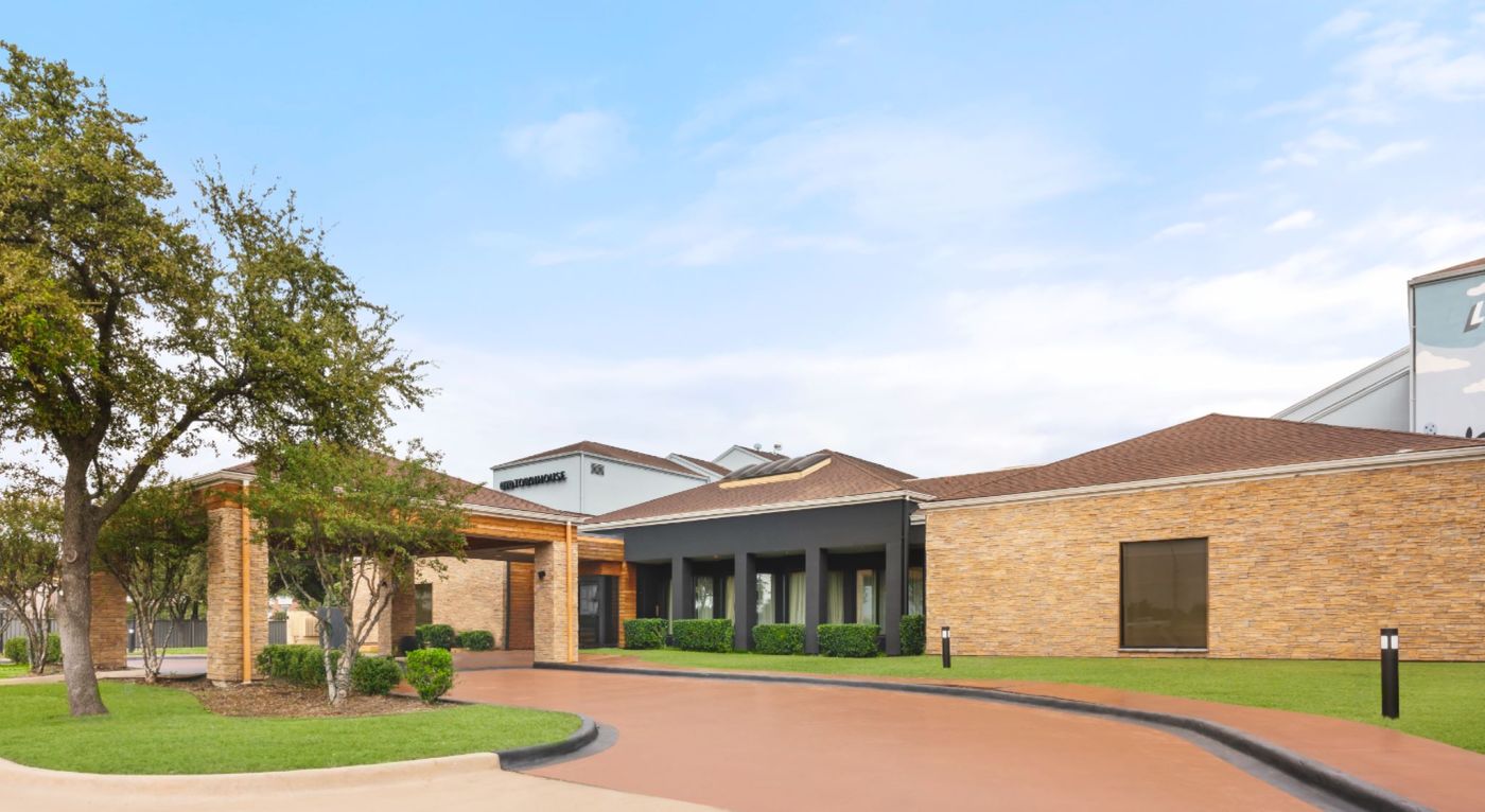 Super 8 by Wyndham Dallas Love Field Airport-United States-DALLAS-General view-6