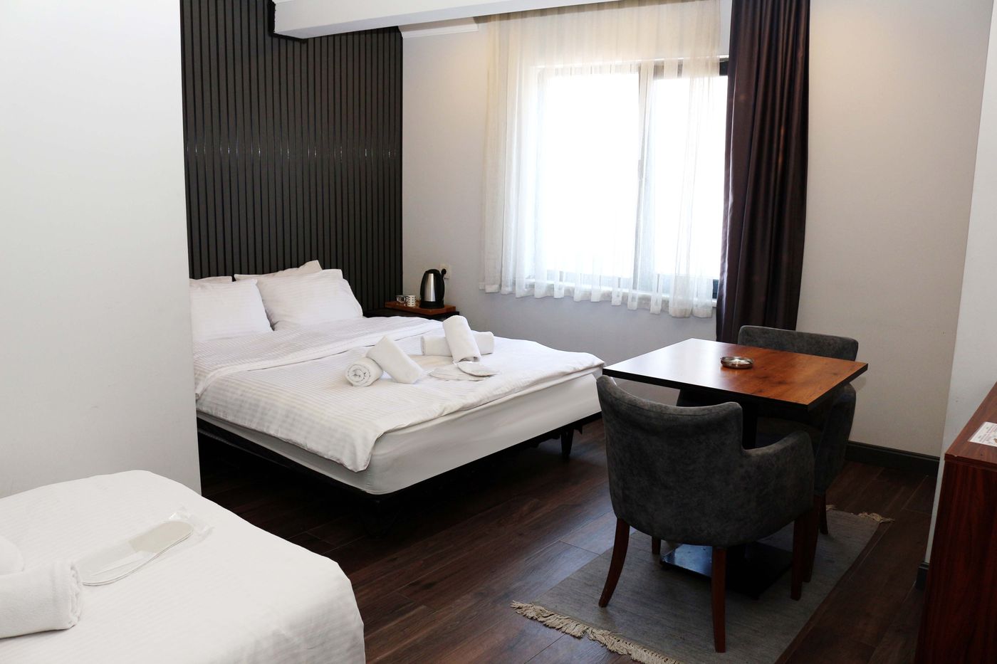Avist-Hotel-Room-14