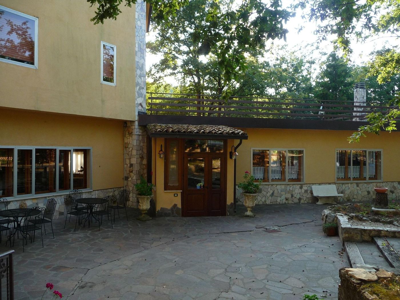 Albergo Del Sole-Italy-ROCCARASO-General view-1