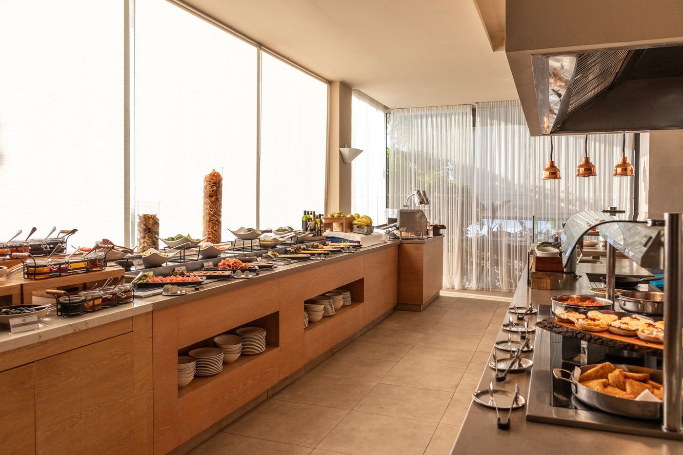 Royal-Apollonia-by-Louis-Hotels-Restaurant-61