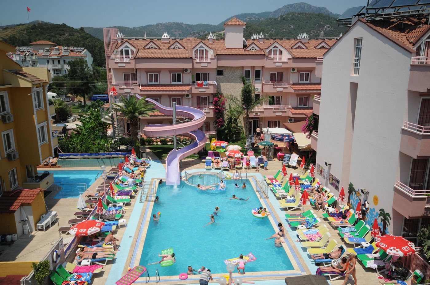 Rosy-Apart-General-view-1