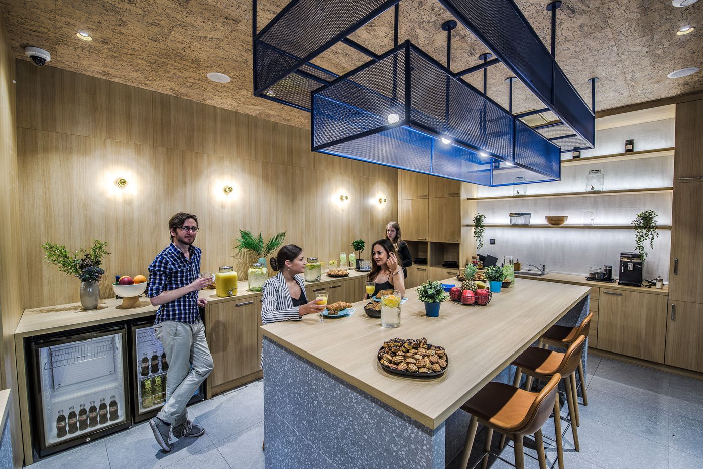 Vagabond-Downtown-Lobby-14