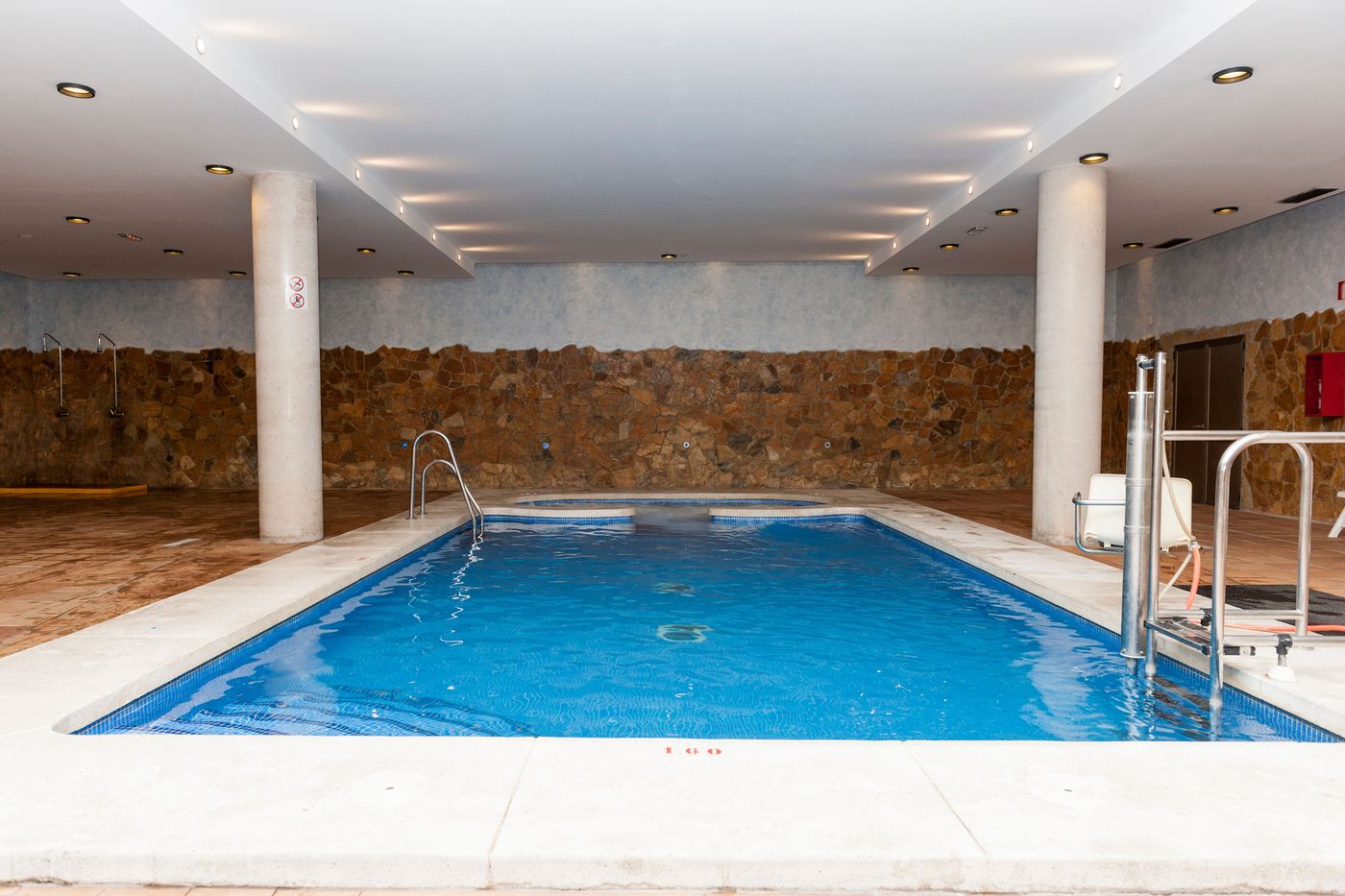 Mediterraneo-Benidorm-Hotel-Pool-80