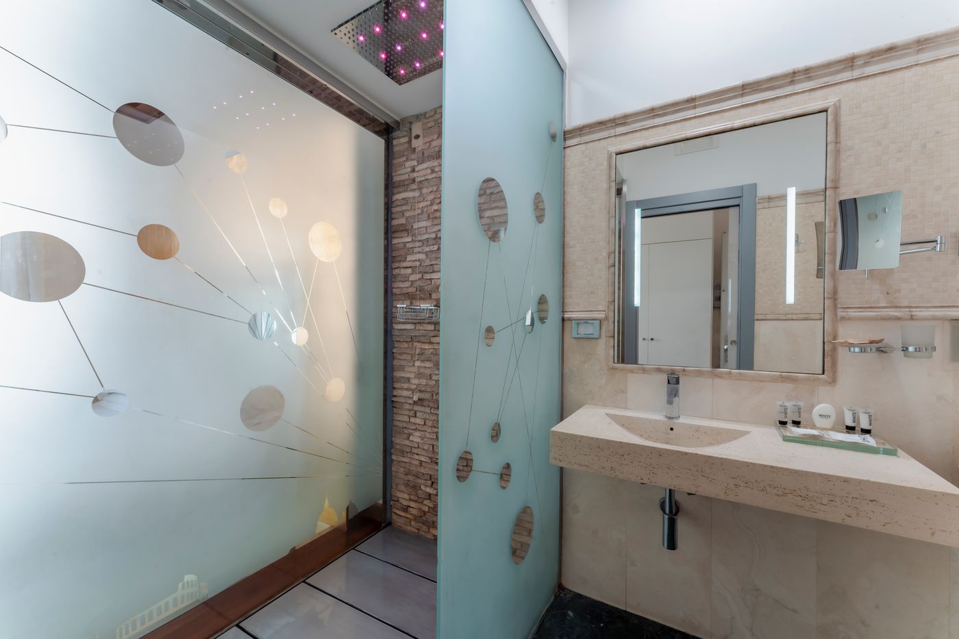 Hotel-Trecento-Room-34