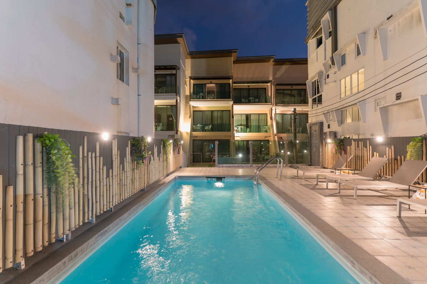 Patong-Swiss-Pool-1