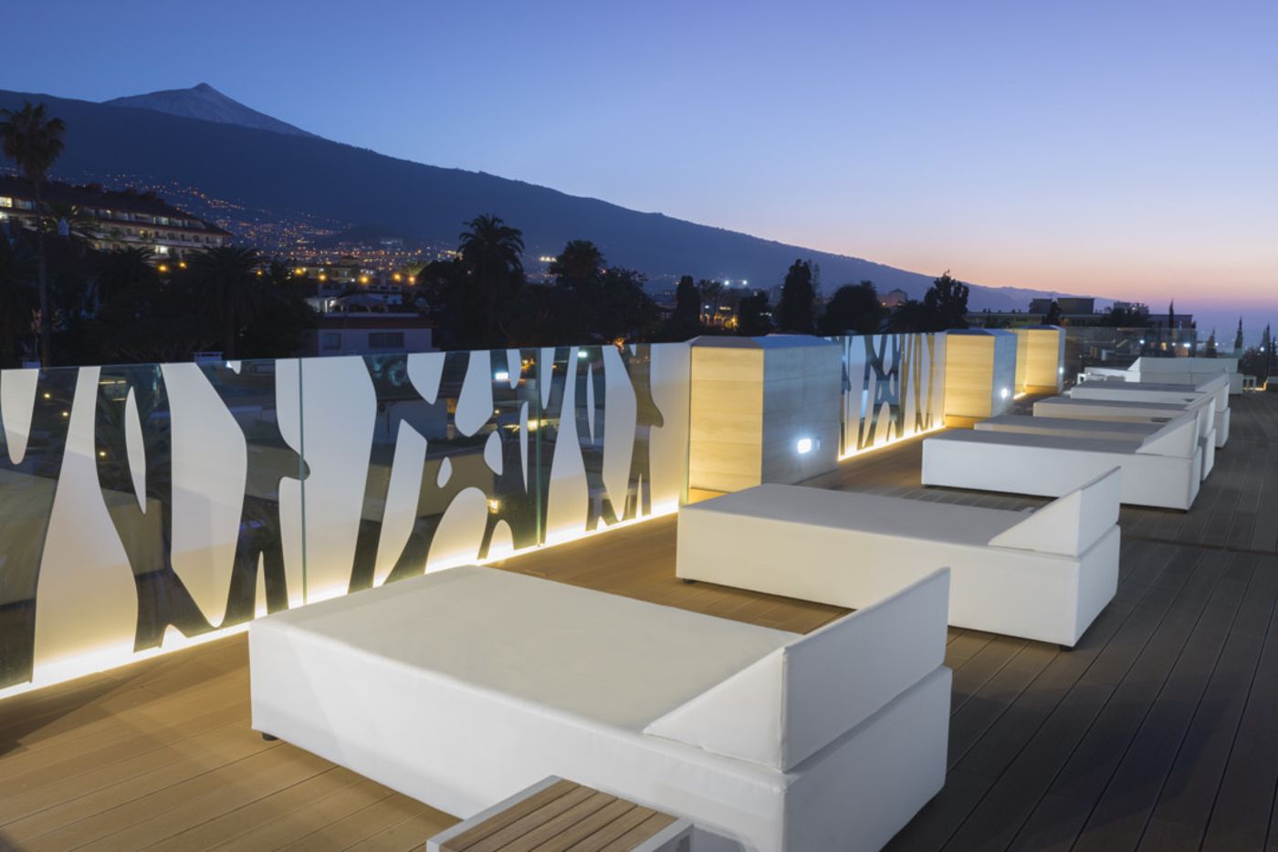 Hotel-Atlantic-Mirage-Suites---SPA-Terrace-12