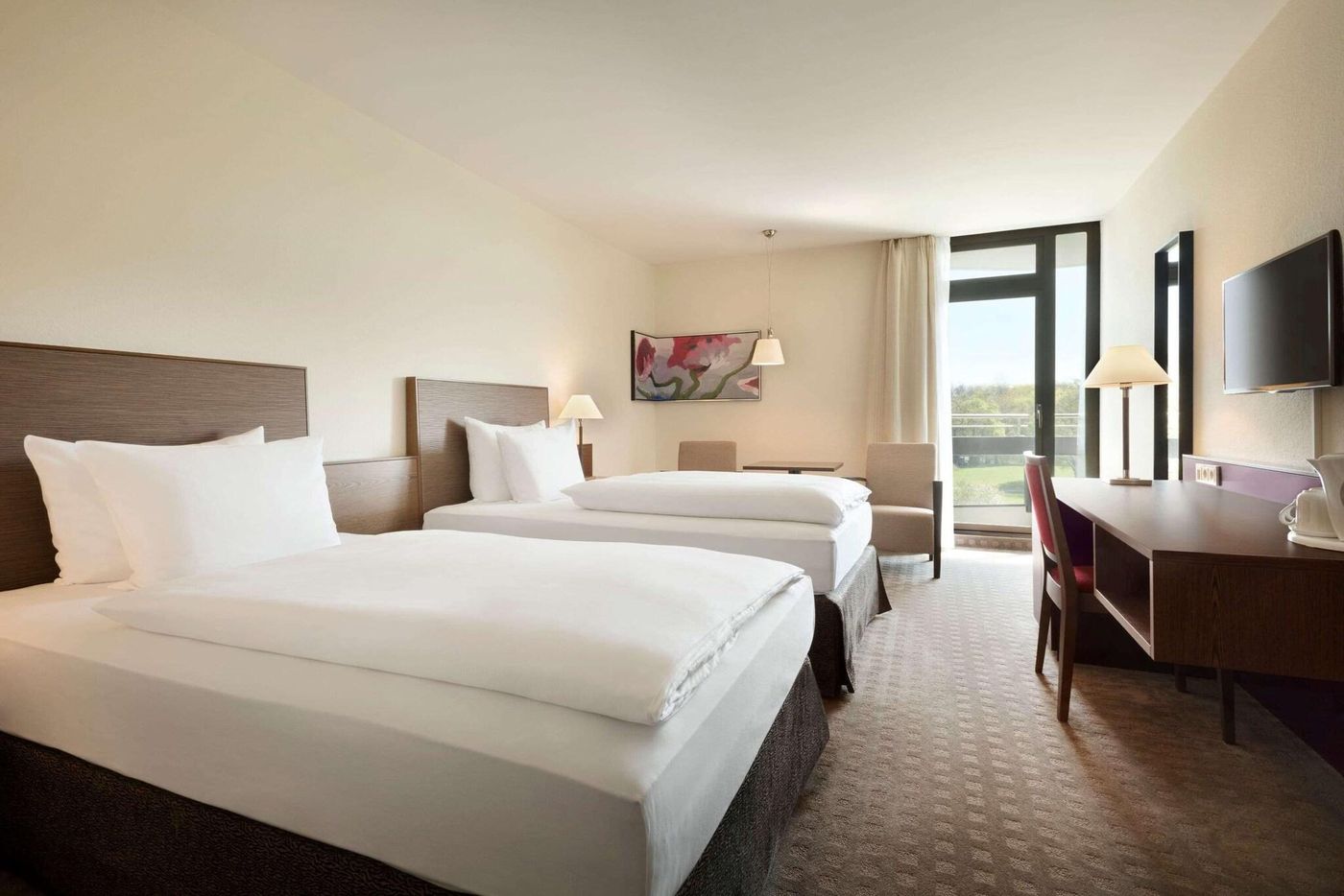 Ramada By Wyndham Nuernberg Parkhotel-Germany-Nurnberg-Room-10