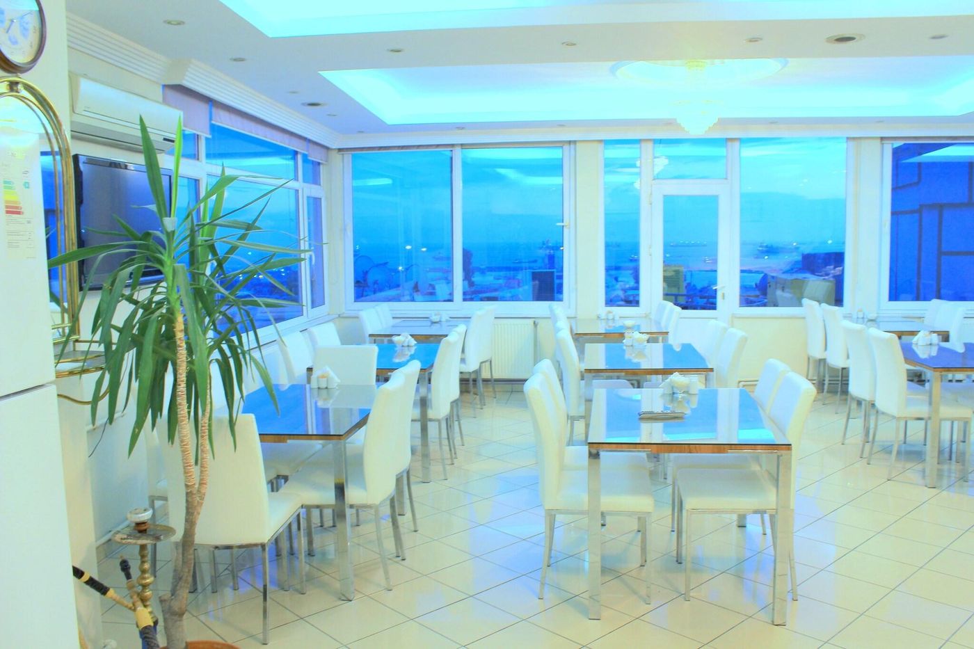 Dempa-Hotel-Restaurant-16