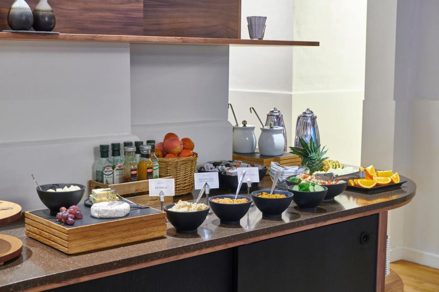 Sct-Thomas-Restaurant-47