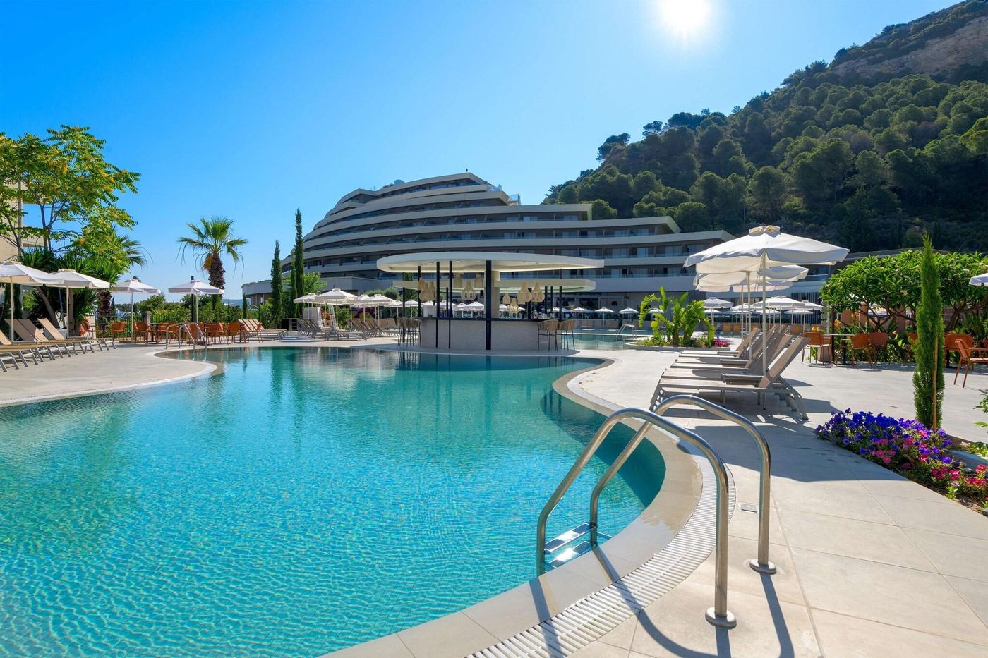 Olympic-Palace-Resort-Hotel---Convention-Center-Pool-1