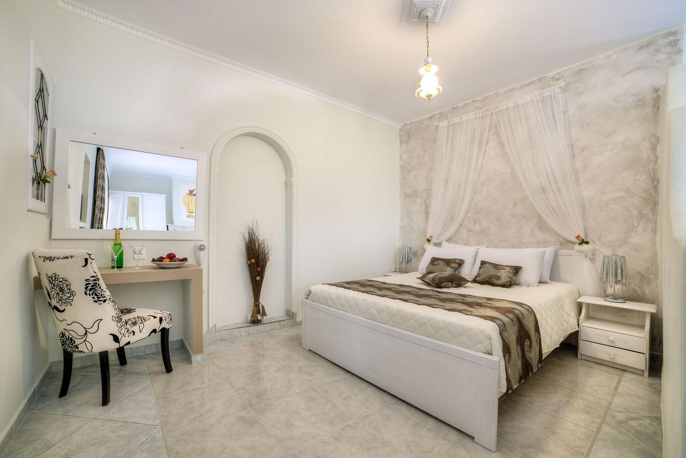 Villa-Olympia-Room-26