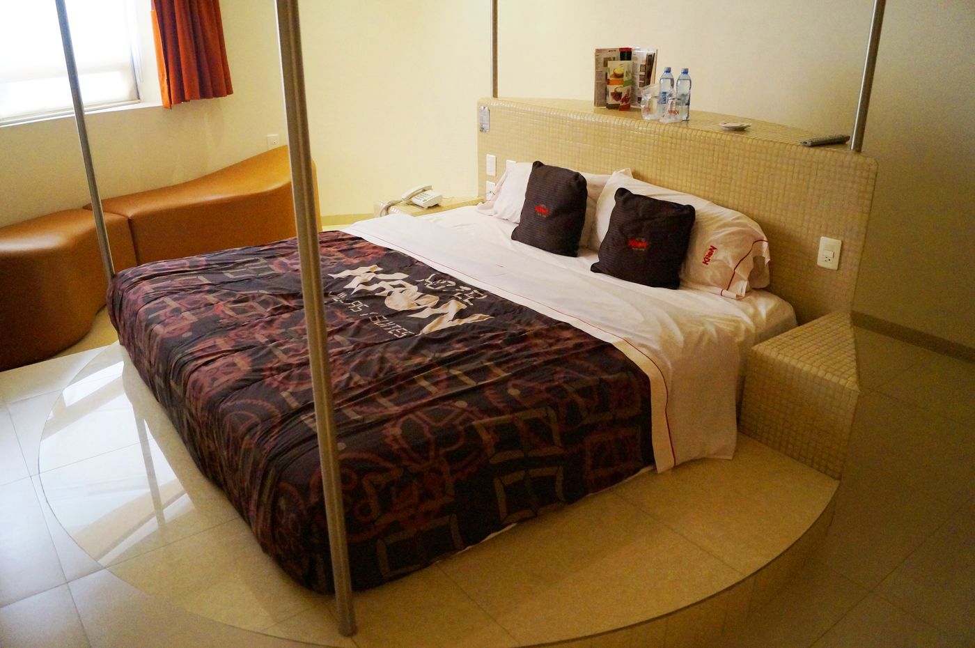 Kron-Mexico-CIUDAD DE MEXICO-Room-6