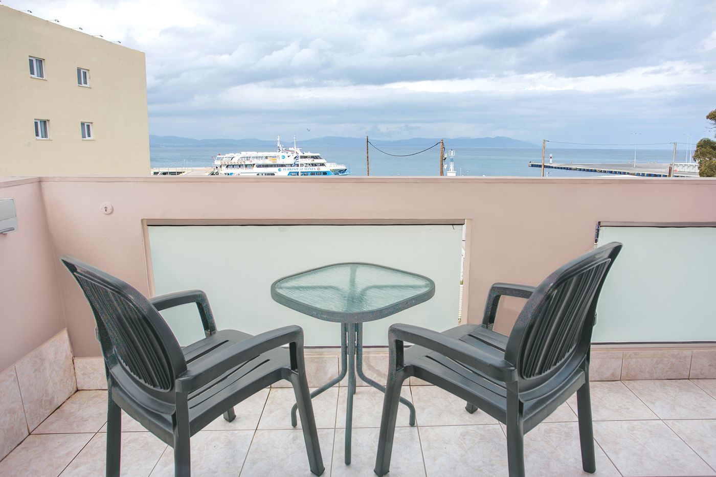 Kosta-Palace-Room-65