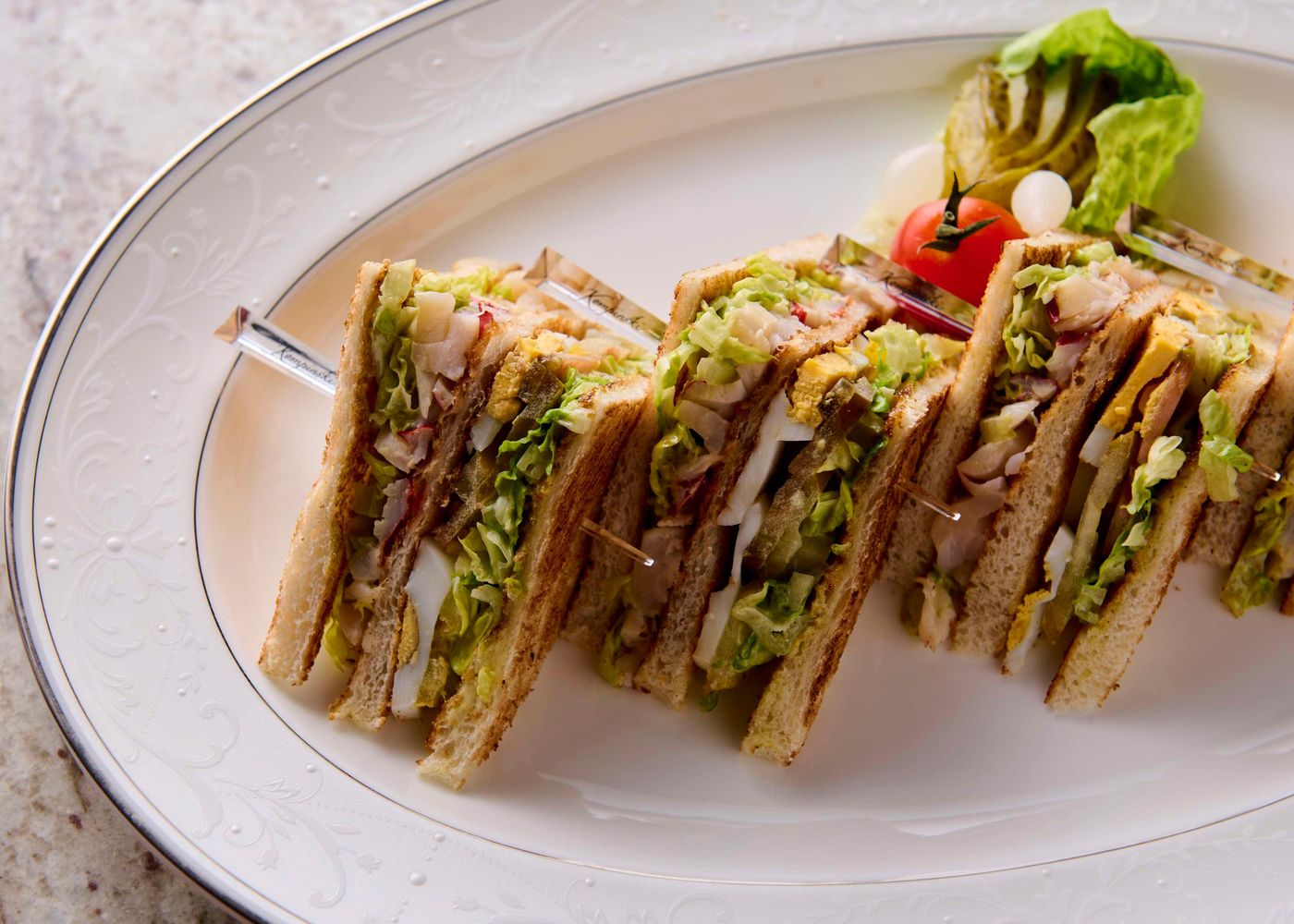 Hotel-Kempinski-Mall-Of-The-Emirate-Restaurant-61