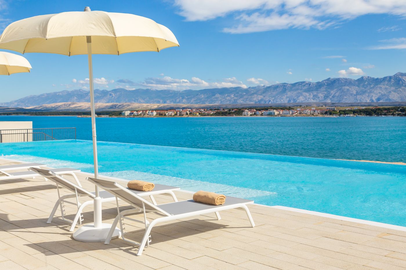 Aminess-Avalona-Camping-Resort-Pool-21