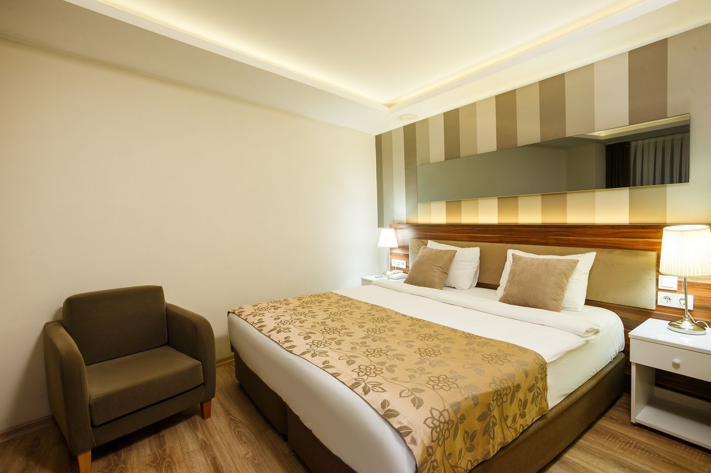 Peninsula-Galata-Boutique-Hotel-Room-25