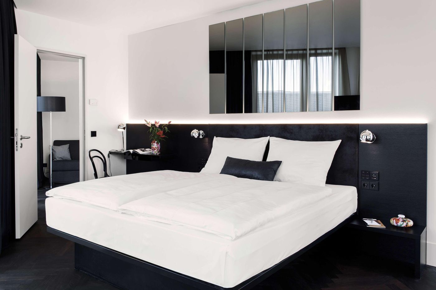 Amano-Grand-Central-Room-25