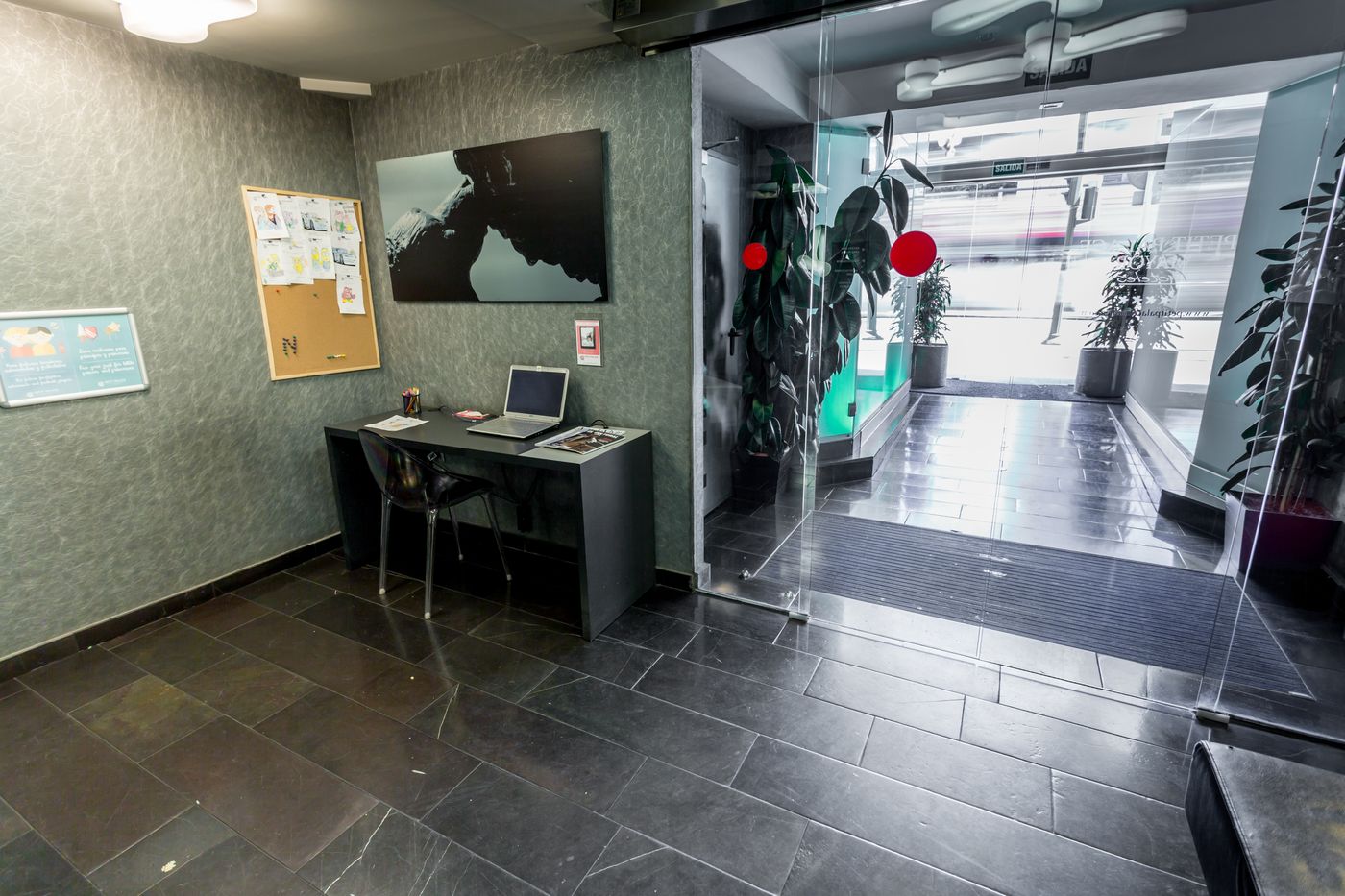 Petit-Palace-Plaza-Mayor-Lobby-38