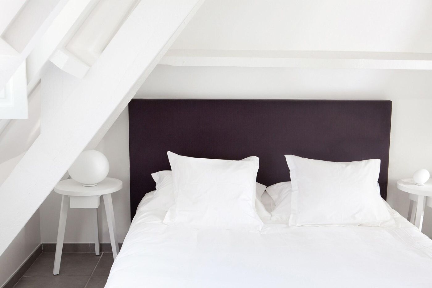 White-1921-Saint-Tropez-Room-18