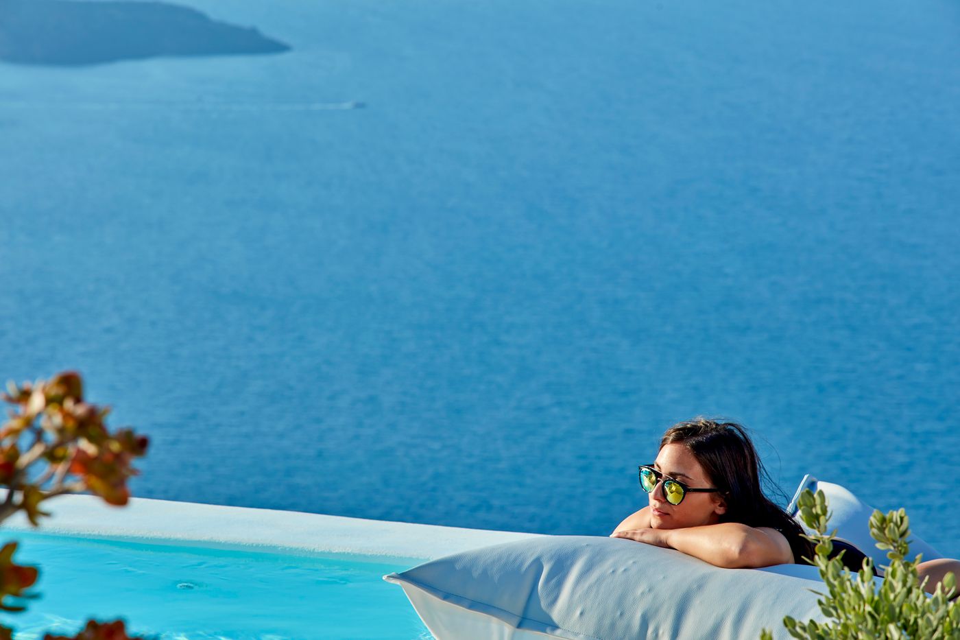 Alti-Santorini-Suites-Room-67