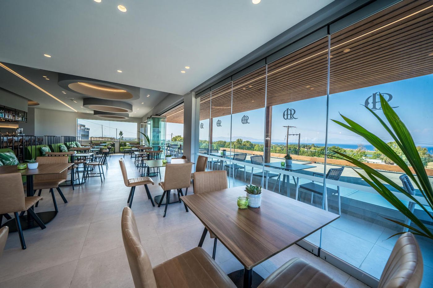 Harmony Crest Resort - Adults Only