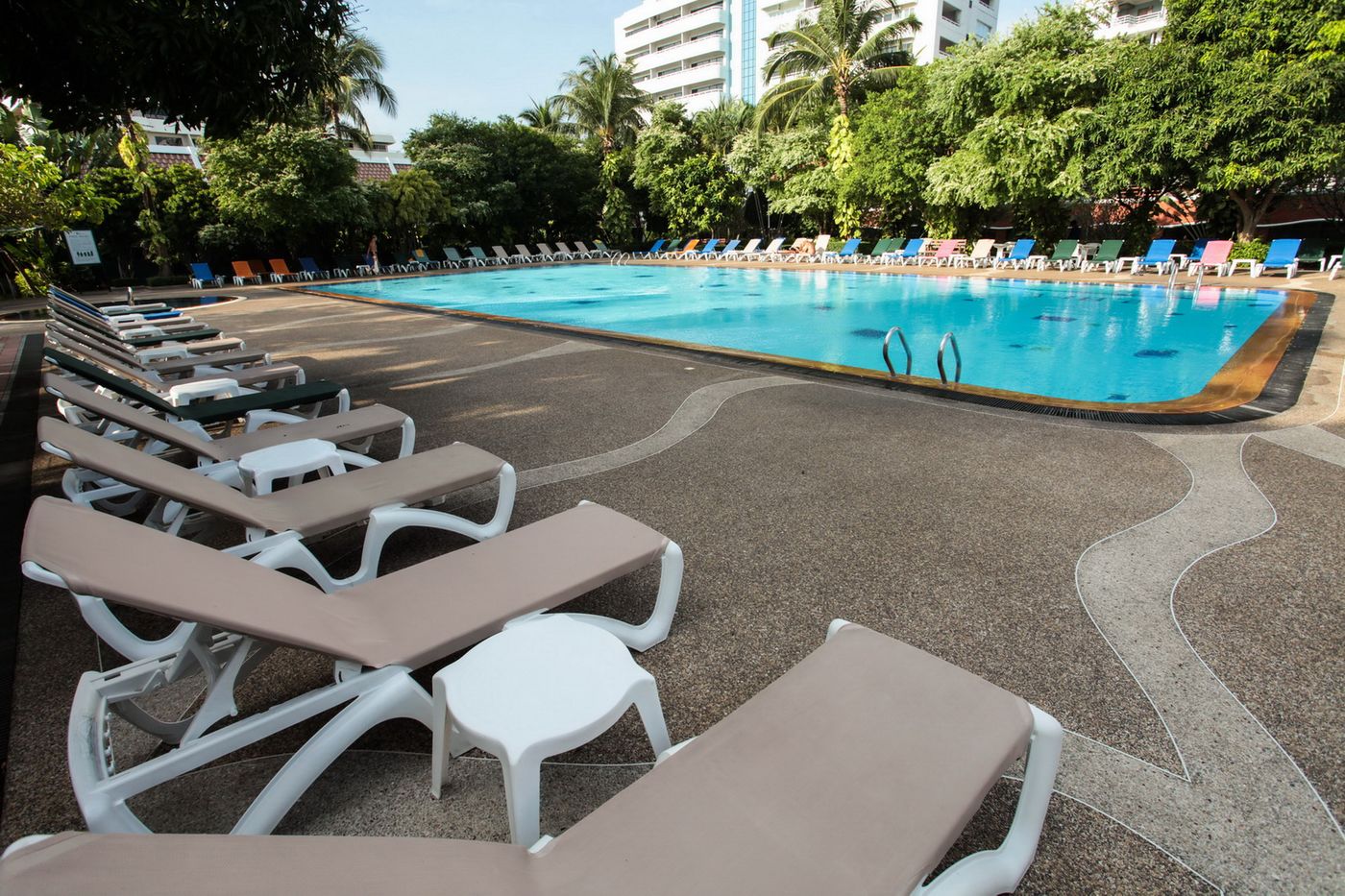 Patong-Resort--SHA-Extra-Plus--Pool-5