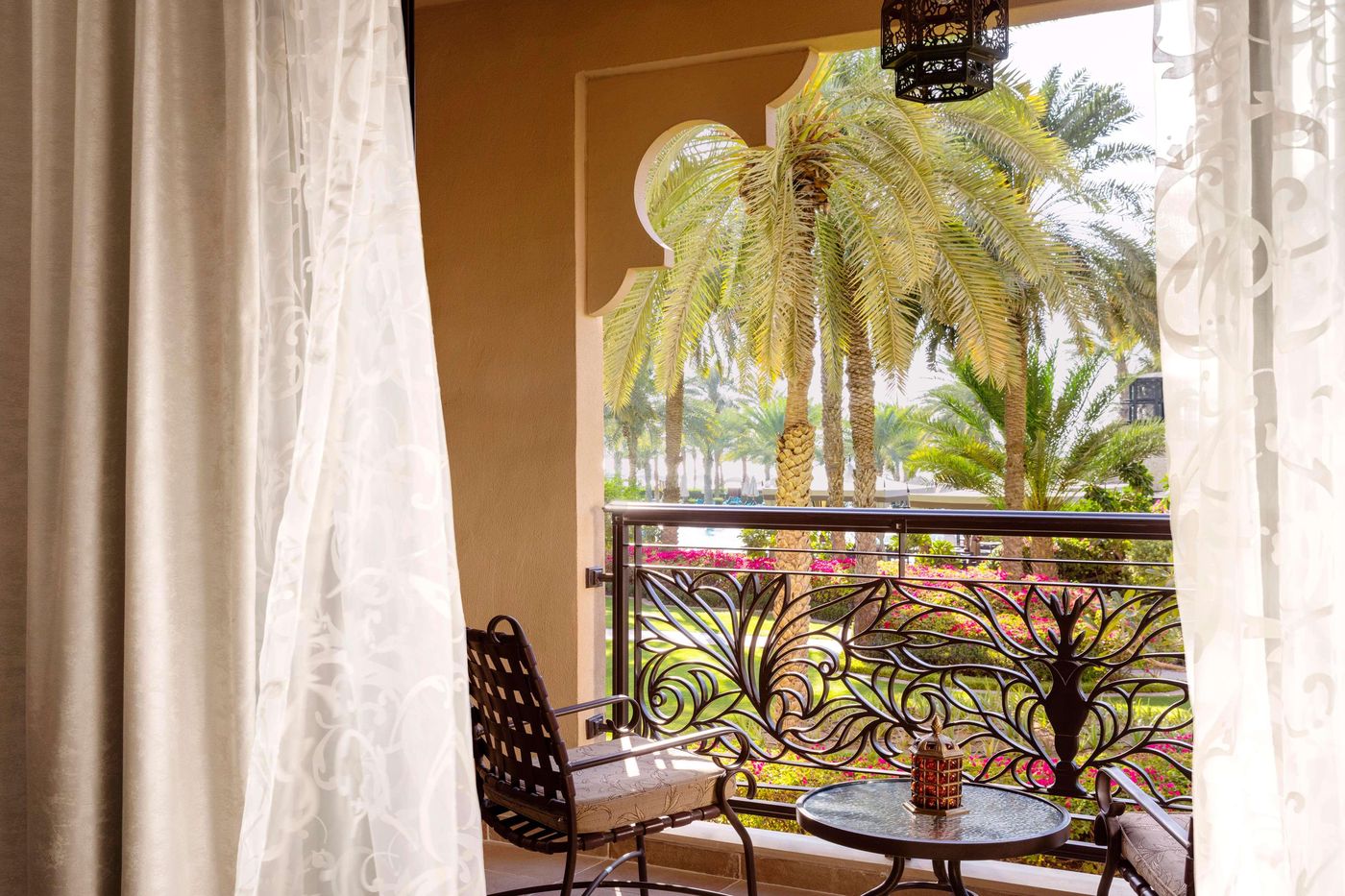 One-Only-Royal-Mirage-Residence---Spa-Room-20