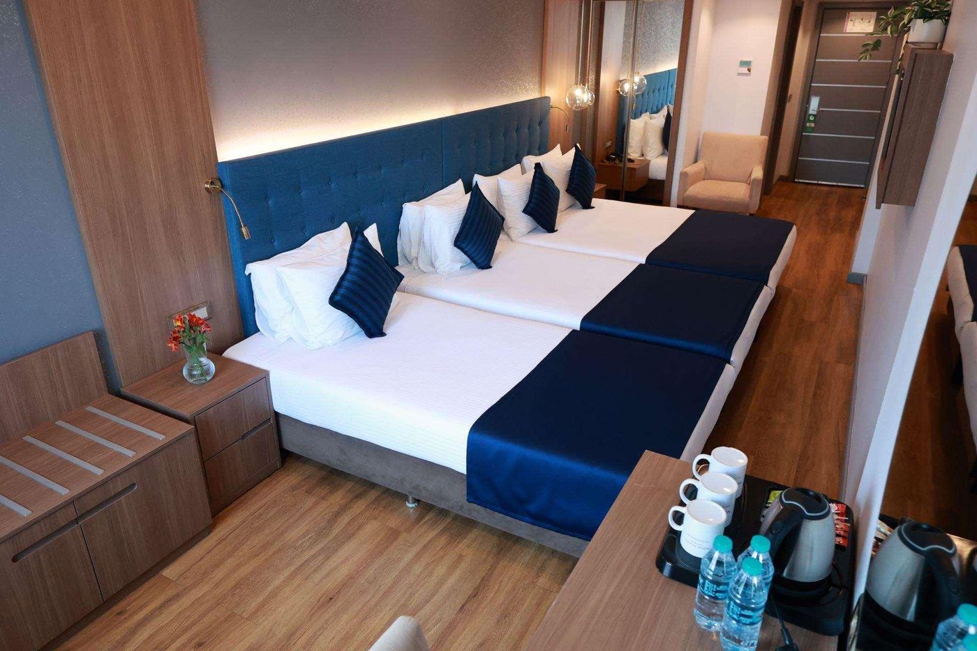 Nova-Plaza-Crystal-Hotel-Room-25