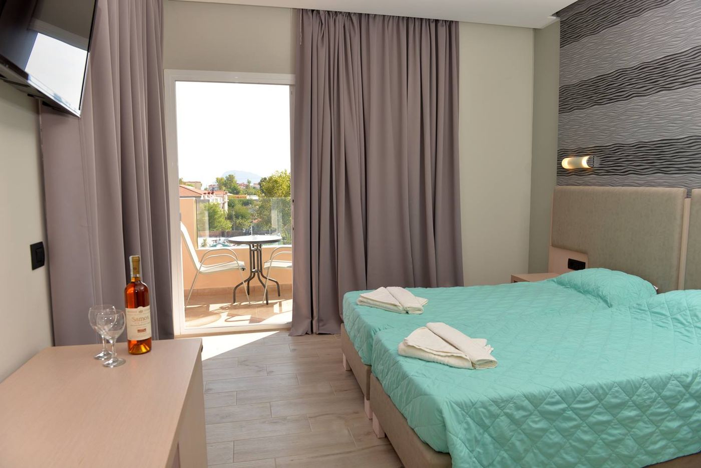 Alexander-The-Great---Laganas-Room-12