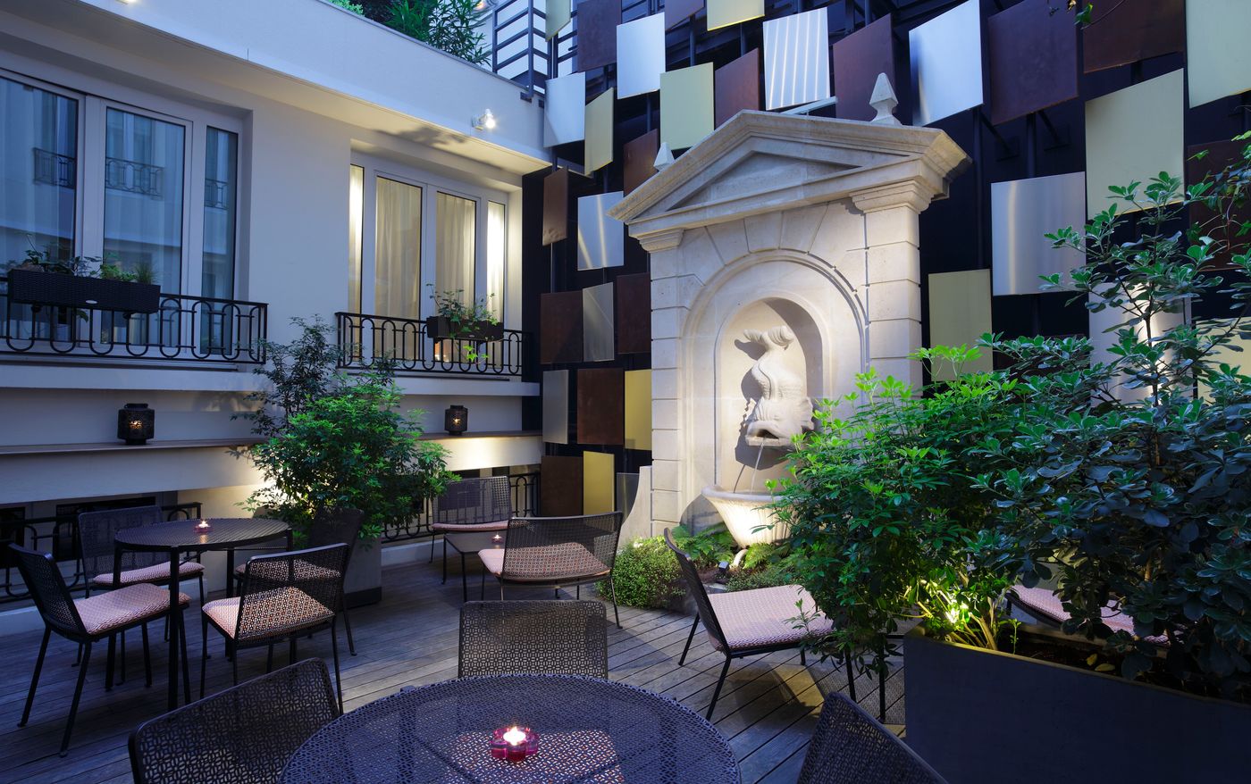 Rochester-Champs-Elysees-Terrace-3